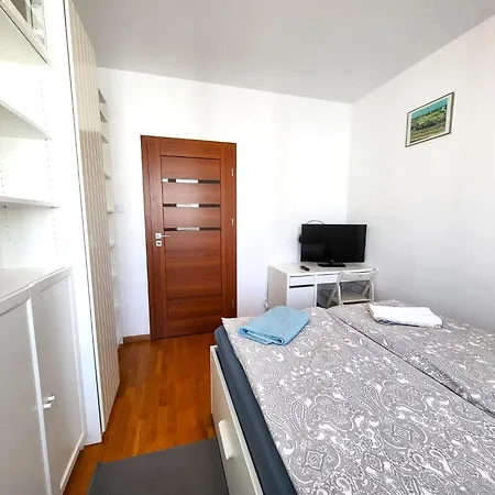 Mye - Kamienica Leborska