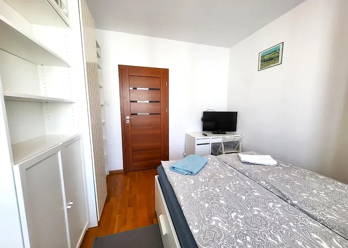 Mye - Kamienica Leborska